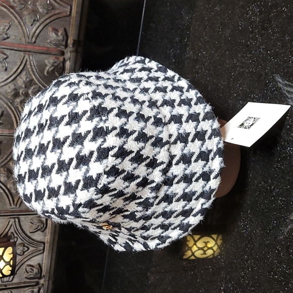 Houndstooth Bucket Hat - Picture 3 of 7